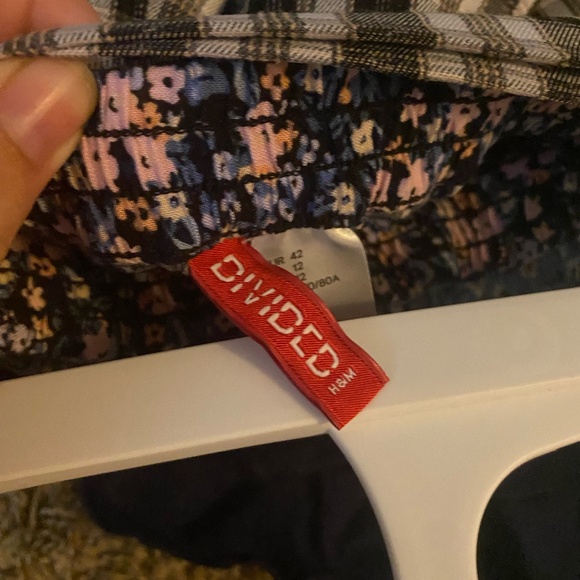 Dark Blue Mini Skirt with Pink Floral Design - Picture 2 of 2